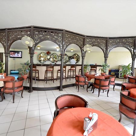 Karna Lake Tourist Resort Karnāl エクステリア 写真